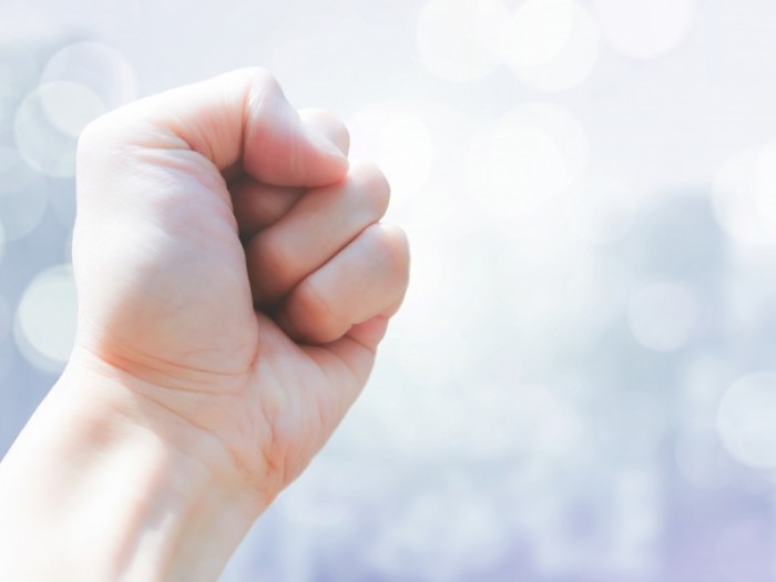 法律事務所の勤務弁護士を目指す際の志望動機・転職理由の記載ポイント