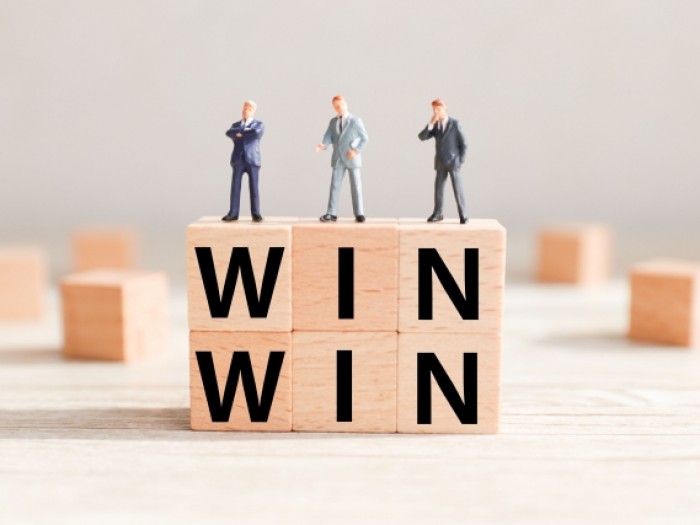 企業内弁護士(インハウスローヤー)を採用するメリットについて