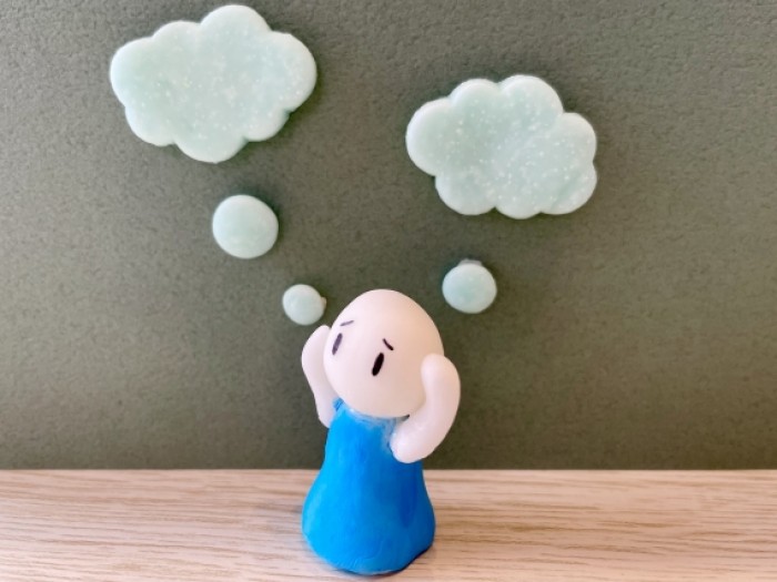 司法試験に挑み続けるか、就職するか迷ったら｜ロースクールで得た経験の活かし方